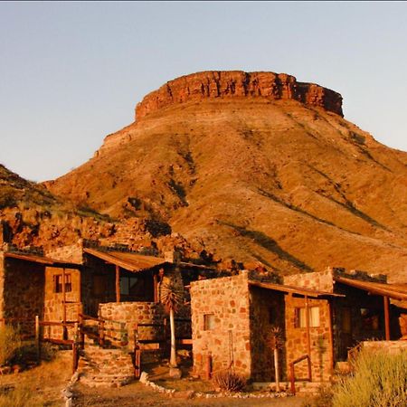 Mount Canyon Guest Farm Keetmanshoop Exteriör bild