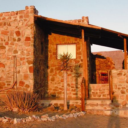 Mount Canyon Guest Farm Keetmanshoop Exteriör bild